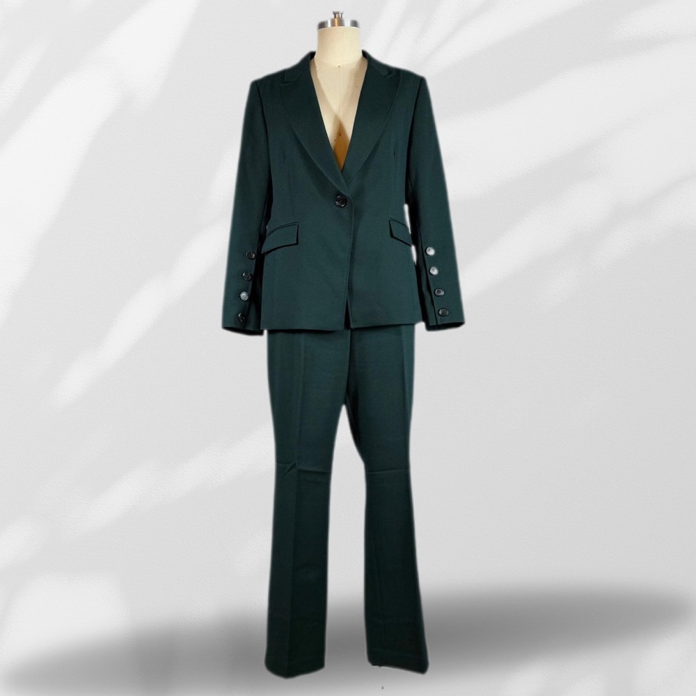 Tahari ASL Dark Green Women's Single-Button Blazer & Flare Pants Suit